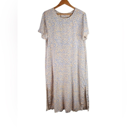 Cuyana Dresses & Skirts - Cuyana Silk Midi Length Printed Dress Size Large